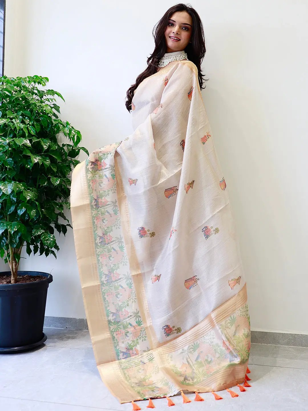 Exclusive Soft Gold Zari Tissue Digital Print Saree by My Store