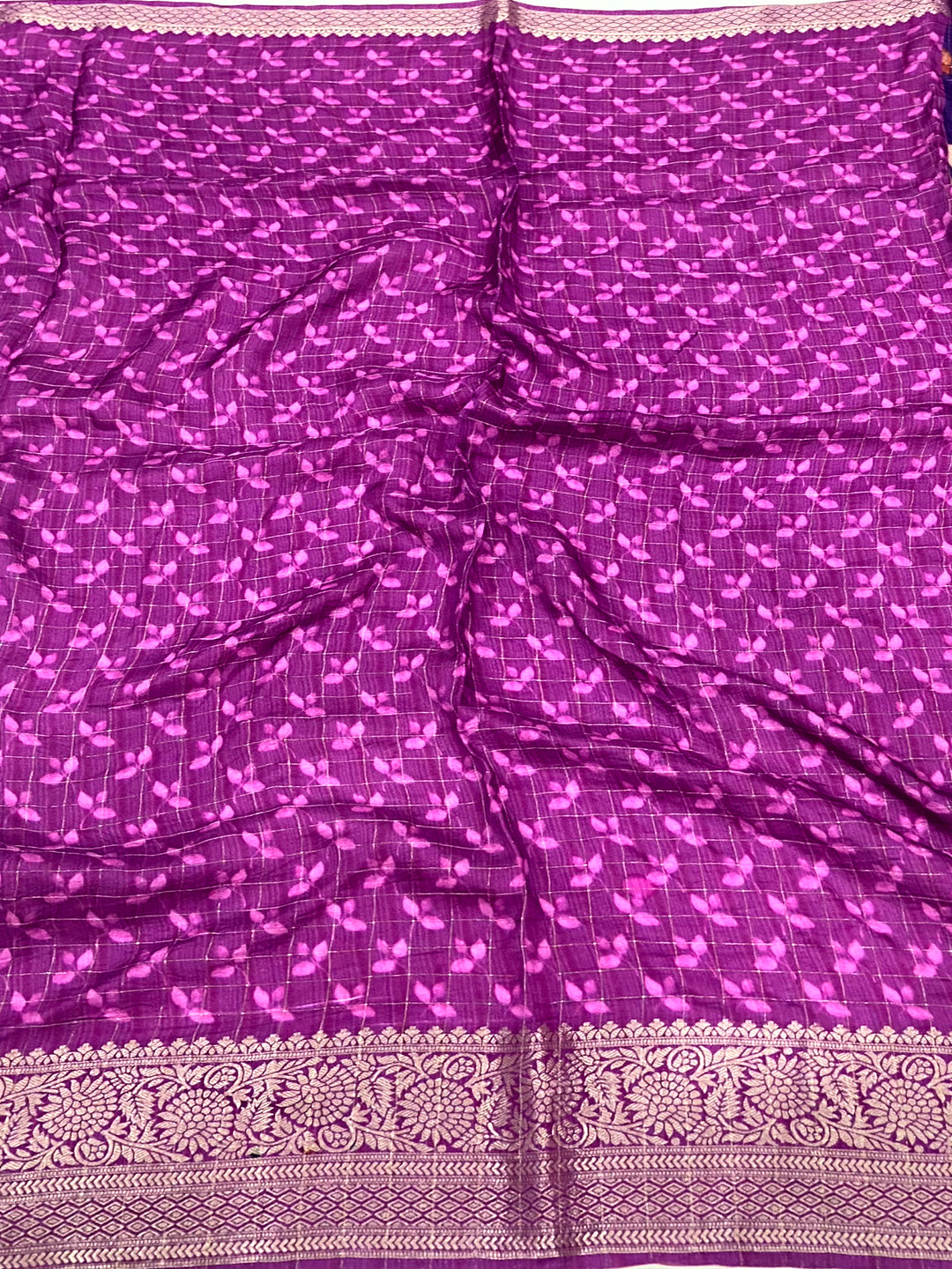 Floral Radiance Viscose Saree