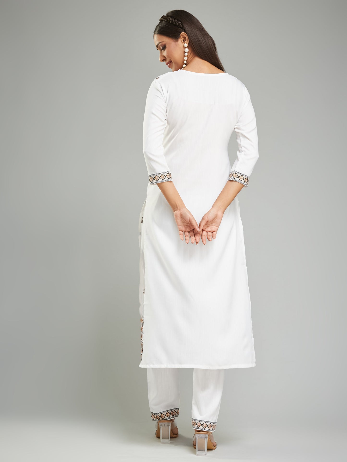 Trendig Viscos White Kurta Set