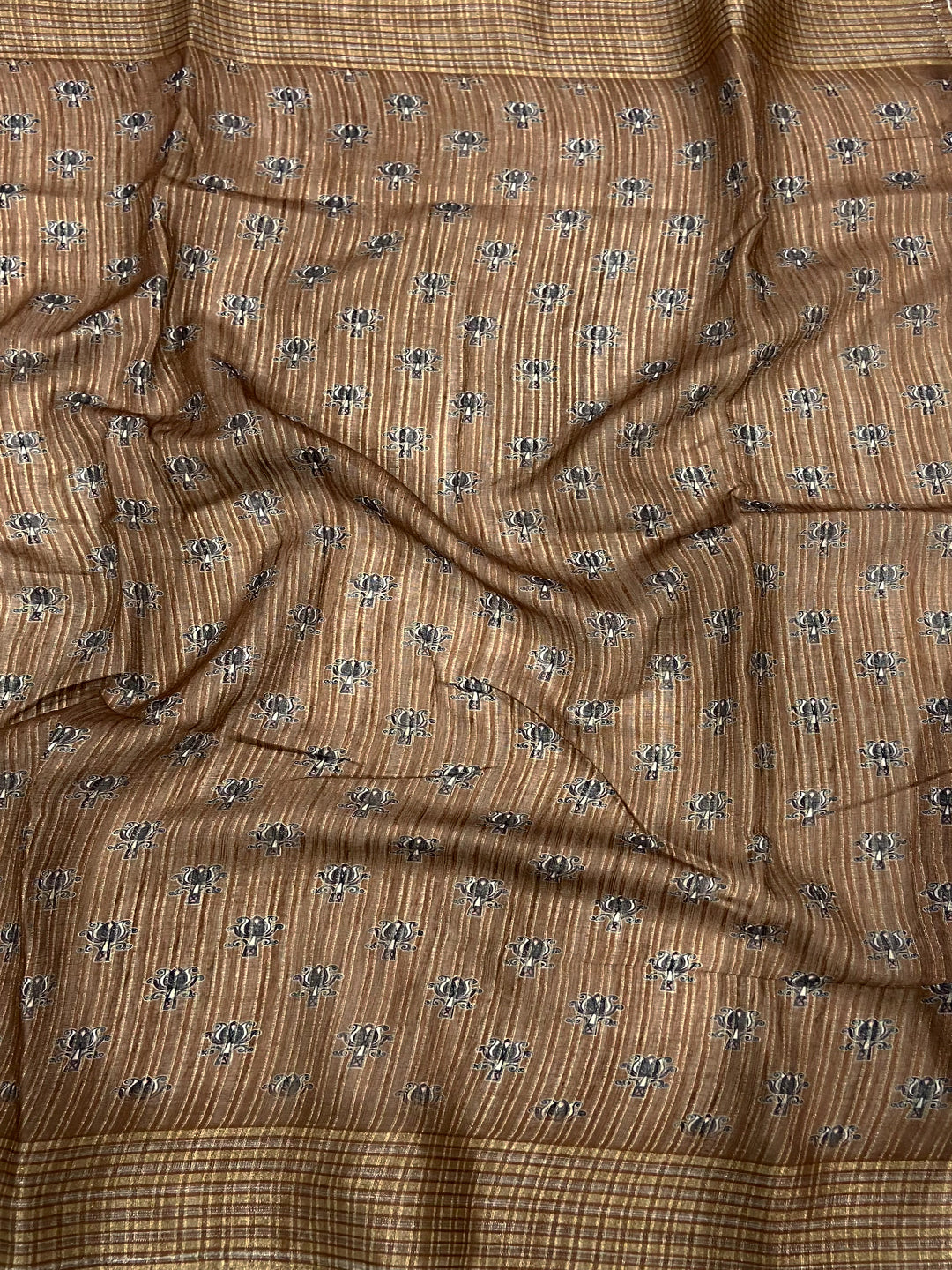 Beige Linen Digital Printed Saree