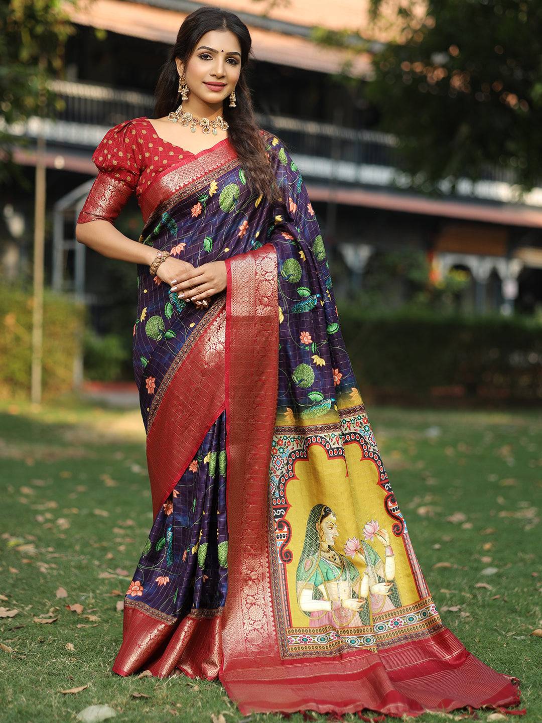 Navy Colour Pure Viscose Dola Silk Saree With Mughal Motifs - Luxe