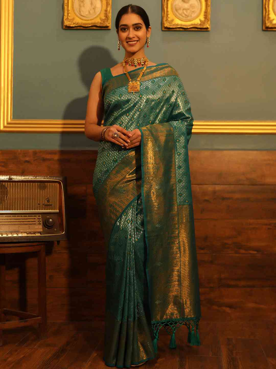 Kanjivaram Silk Saree With Zari Work by My Store