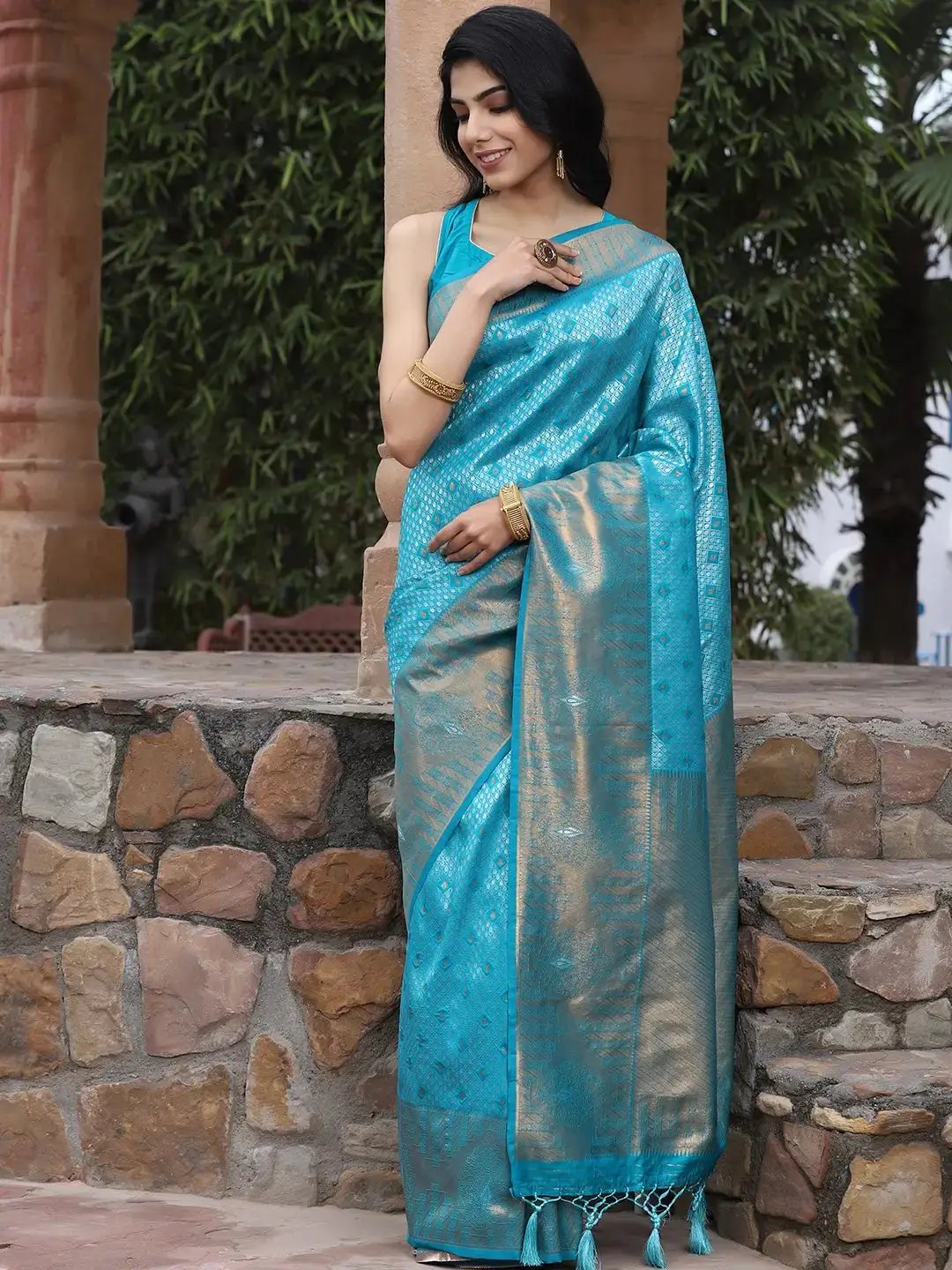 Kanjivaram Silk Saree With Zari Work by My Store