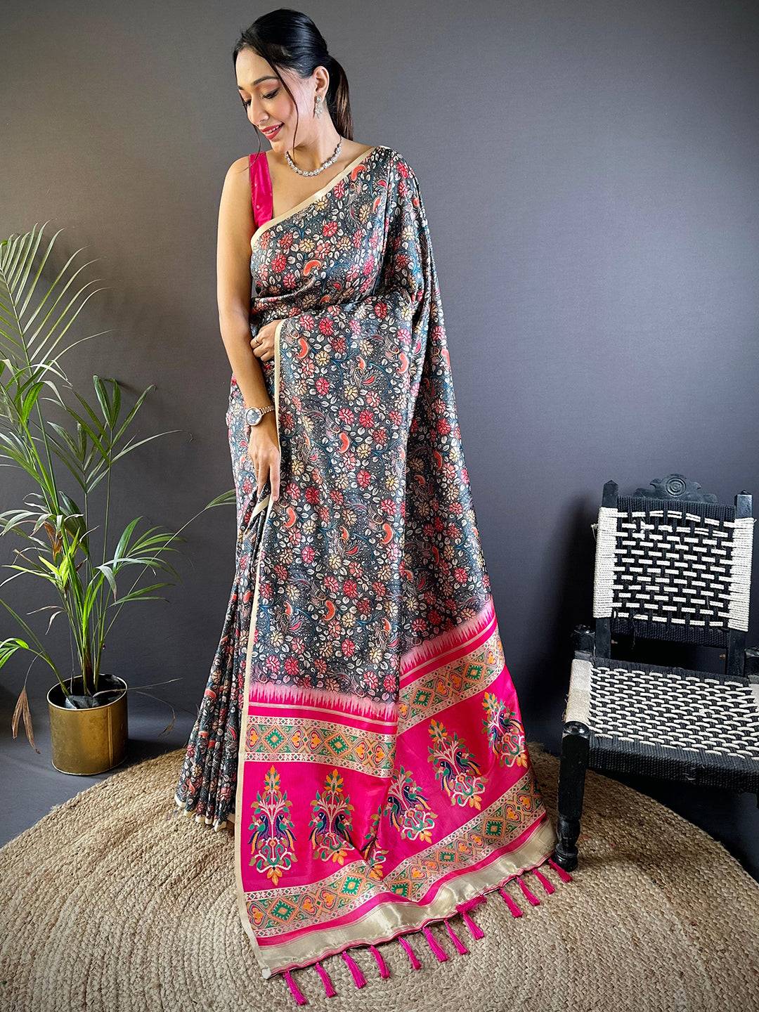 Grey Kalamkari Floral Print Gamthi Saree by My Store