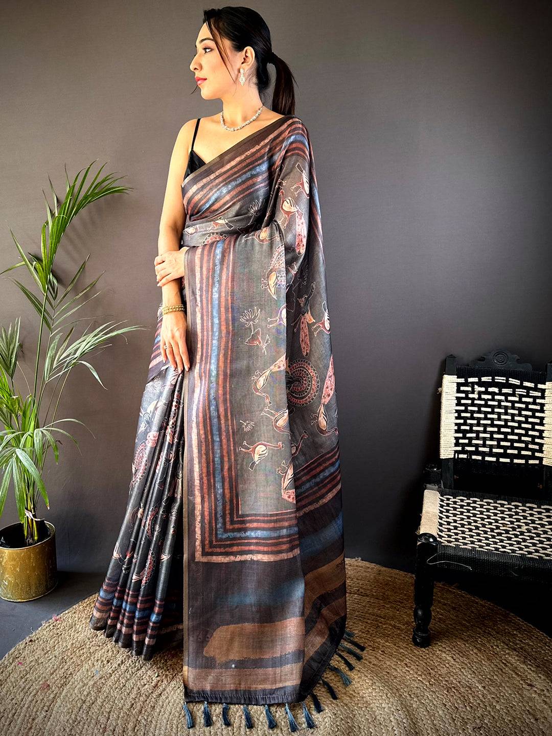 Grey Chanderi Floral Kalamkari Digital Print Saree by My Store