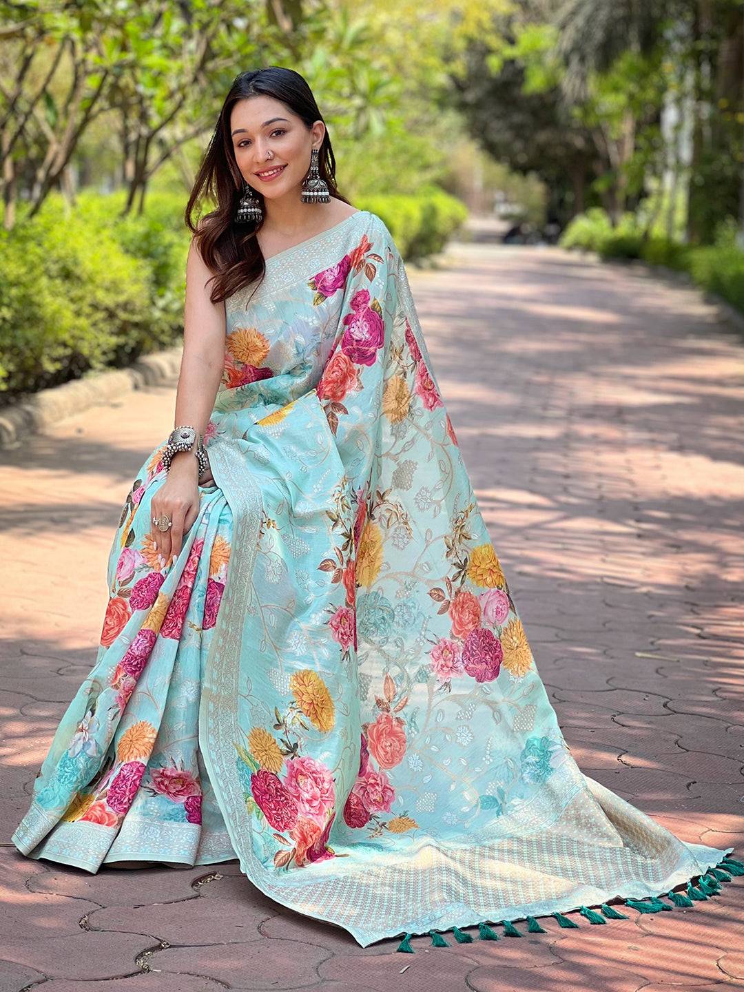 Light Green Lakhnavi Bandla Zari Weaving Saree by My Store