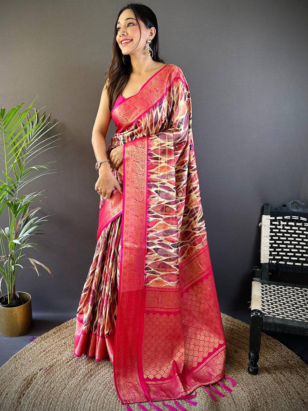 Pink Kovai Rettapet Border Geometric Saree by My Store