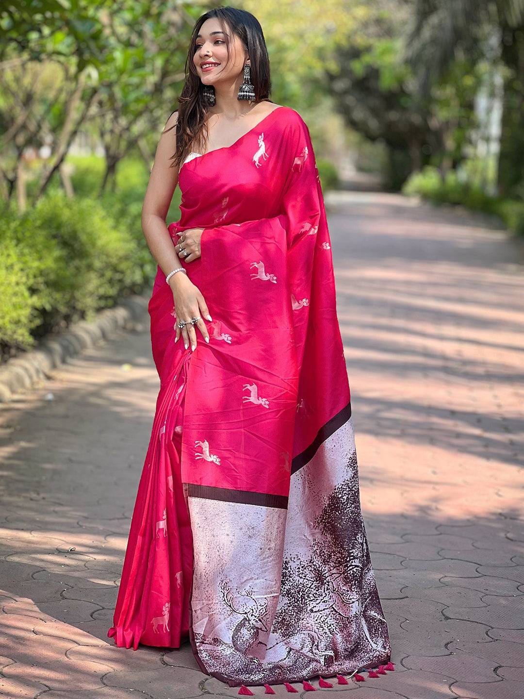 Rani Soft Silk Saree With Postar Weaving Zari Pallu by My Store