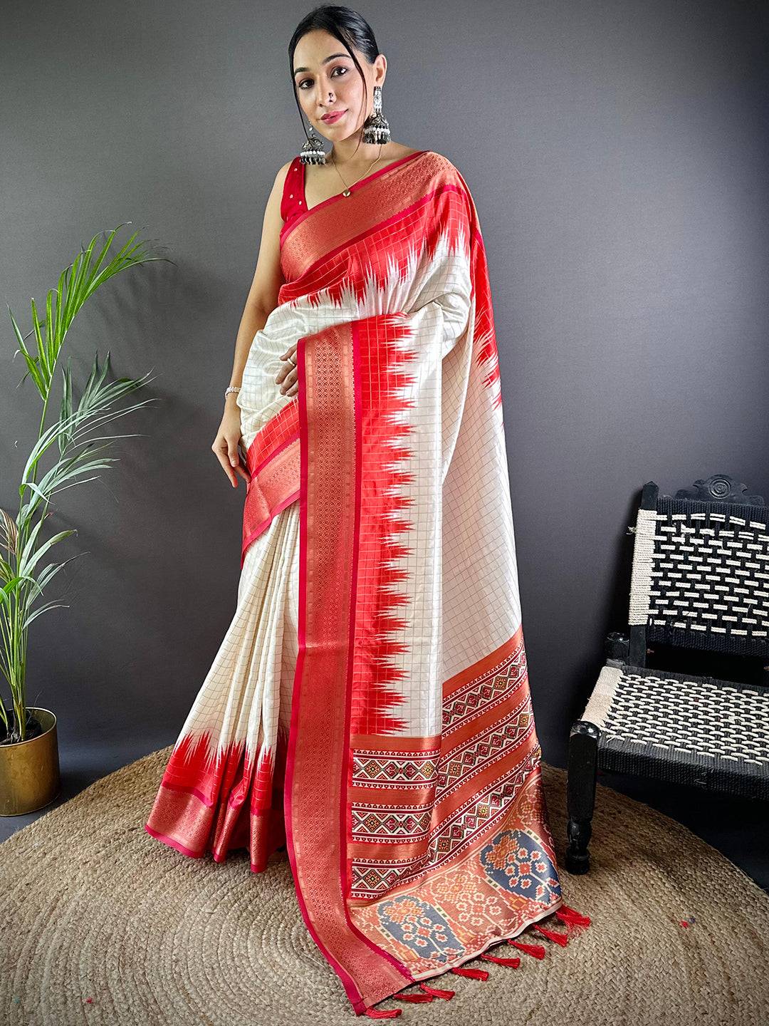 Designer Soft Silk Zari Chex Saree by My Store