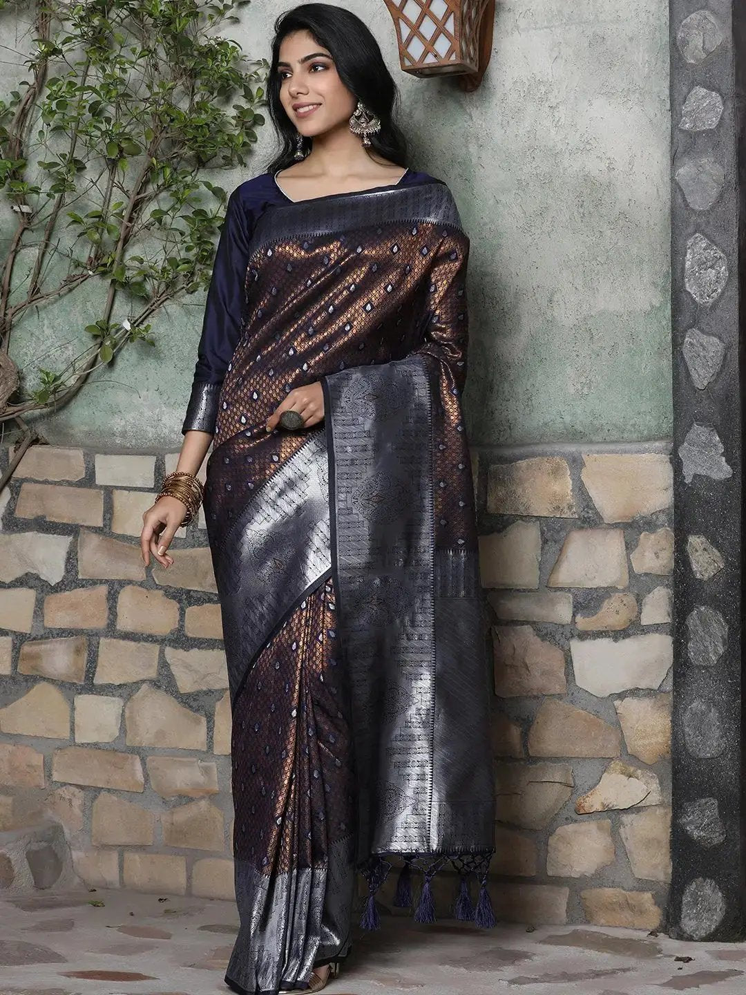 Kanjivaram Silk Saree With Zari Work by My Store