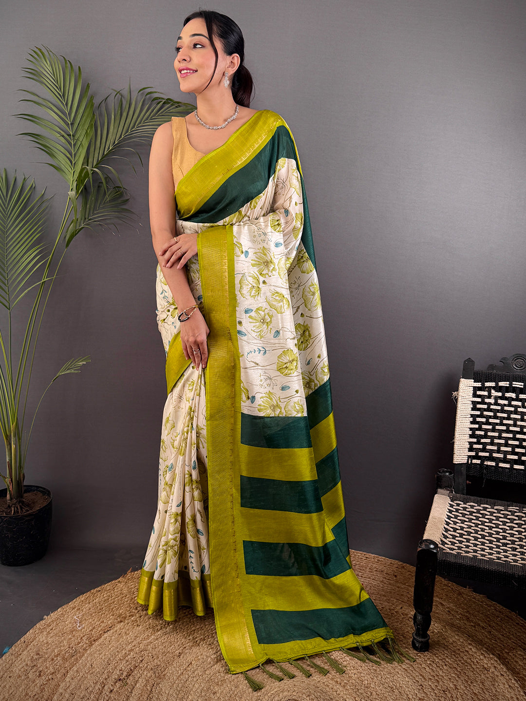 Olive Dola Silk Floral Print Saree by My Store