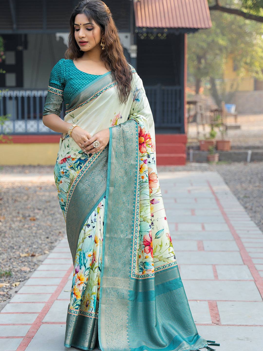Light Green Colour Phulkari Design Zari Weaving Pallu Saree - Luxe by My Store