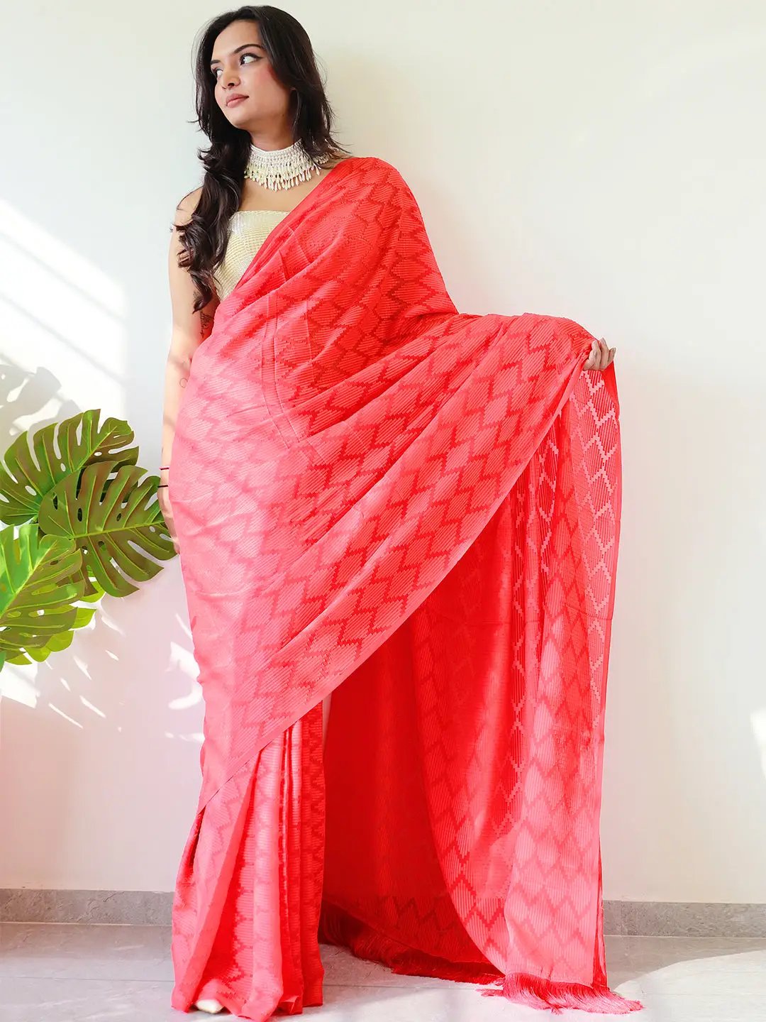 Soft Pure Georgette Saree With Thread Weaving Print by My Store