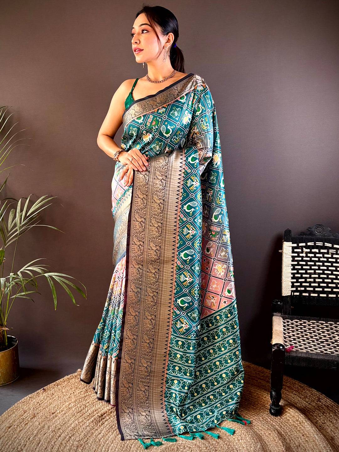 Ombre Rama Soft Silk Patola Print Saree