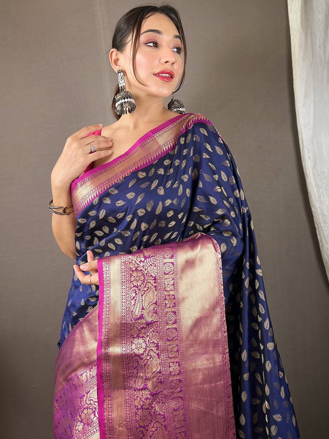 Stylish Banarasi Kanchi Zari Weaving Saree