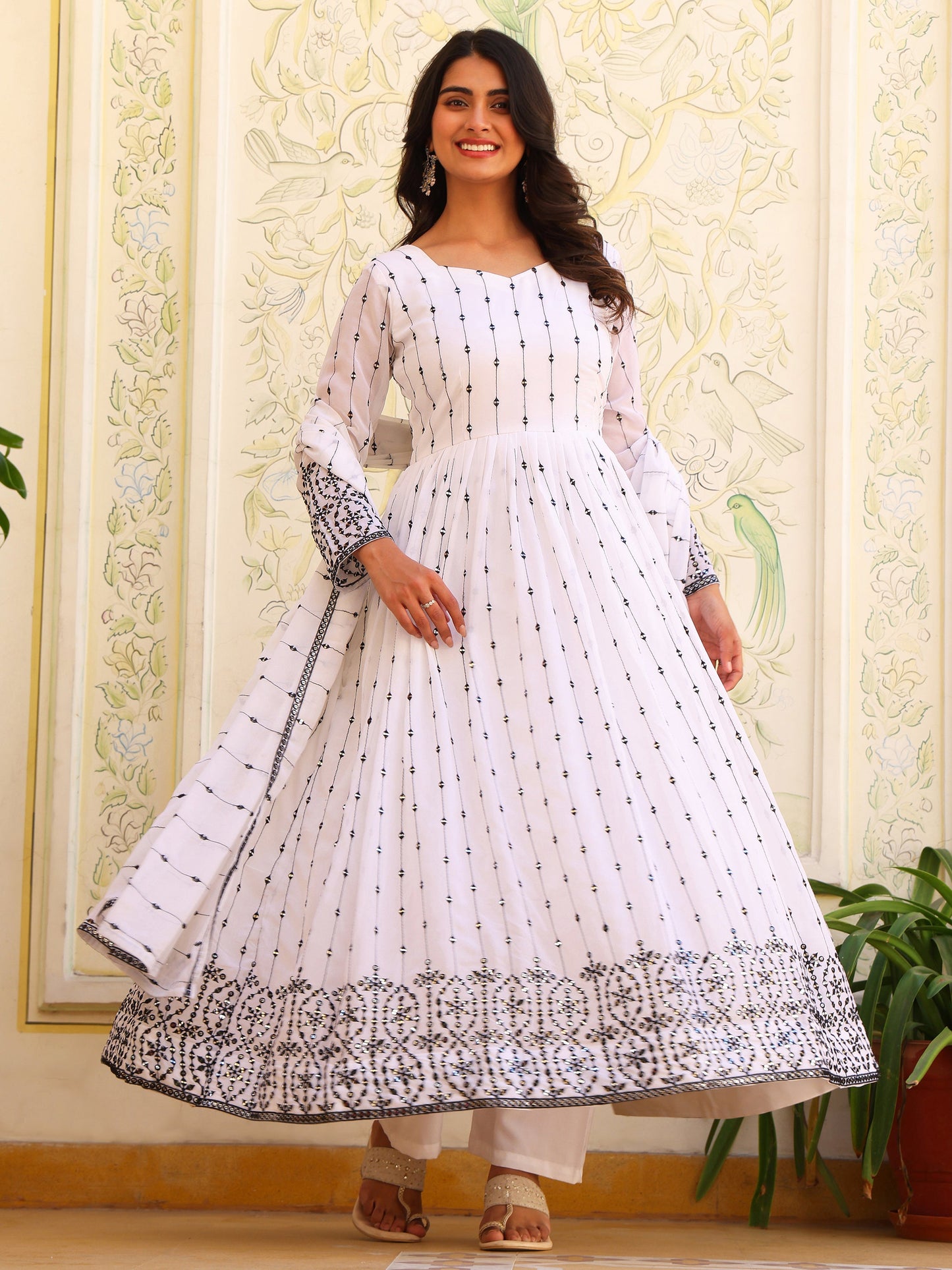 Georgette Party Wear White Anarkali Suit