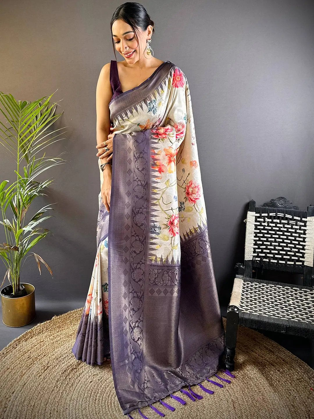 Floral Soft Kanjivaram Silk Saree by My Store