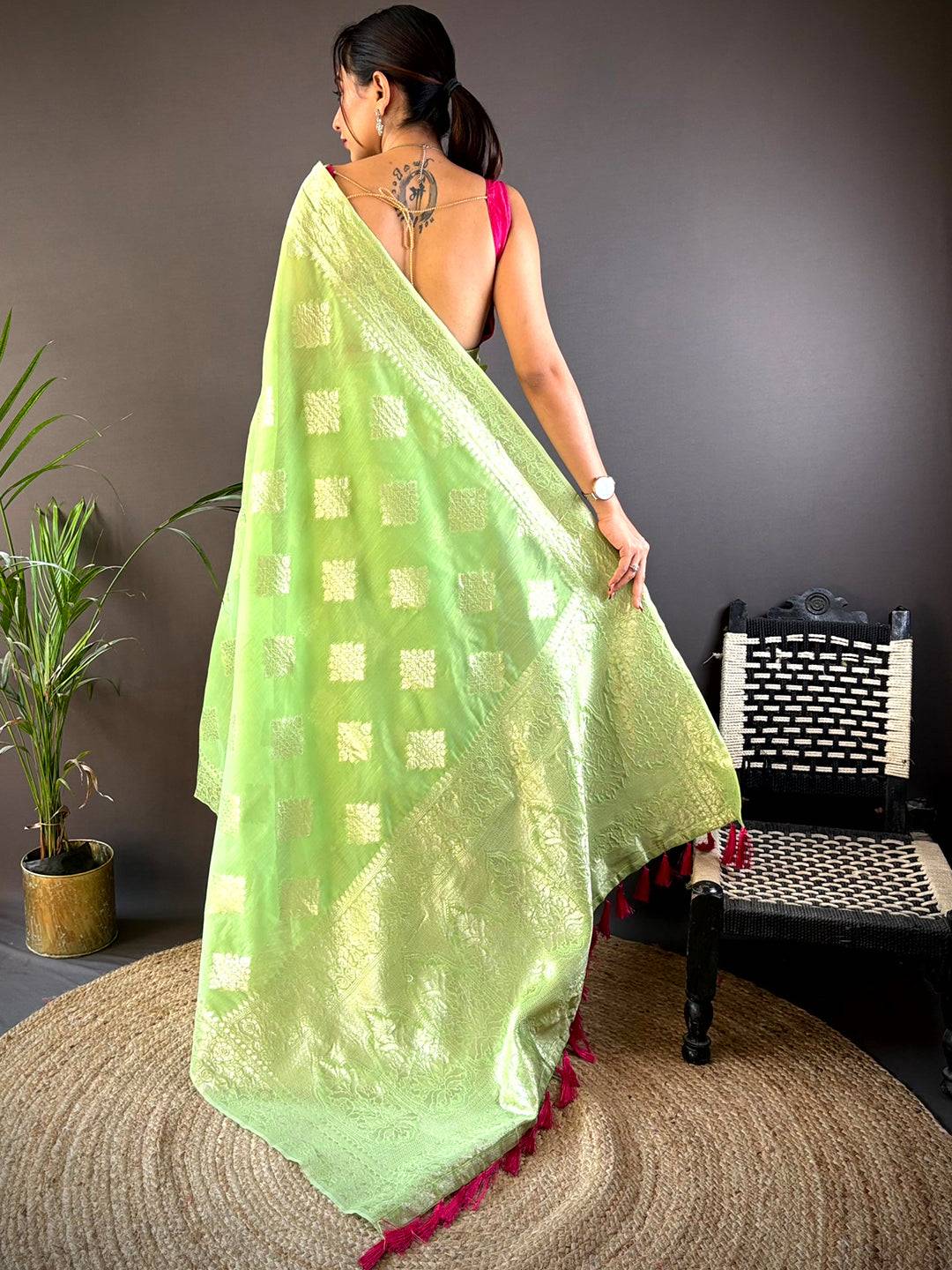 Graceful Cotton With Gold Zari Butta Saree by My Store