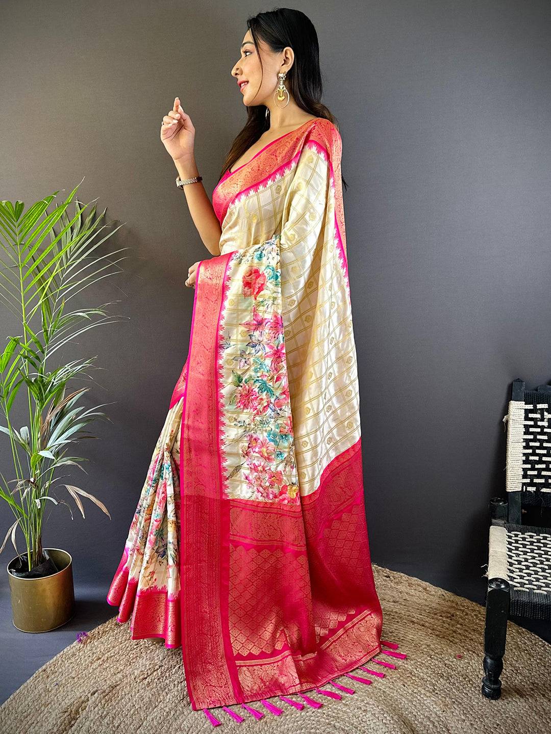 Pink Floral Bloom Kovai Rettapet Saree