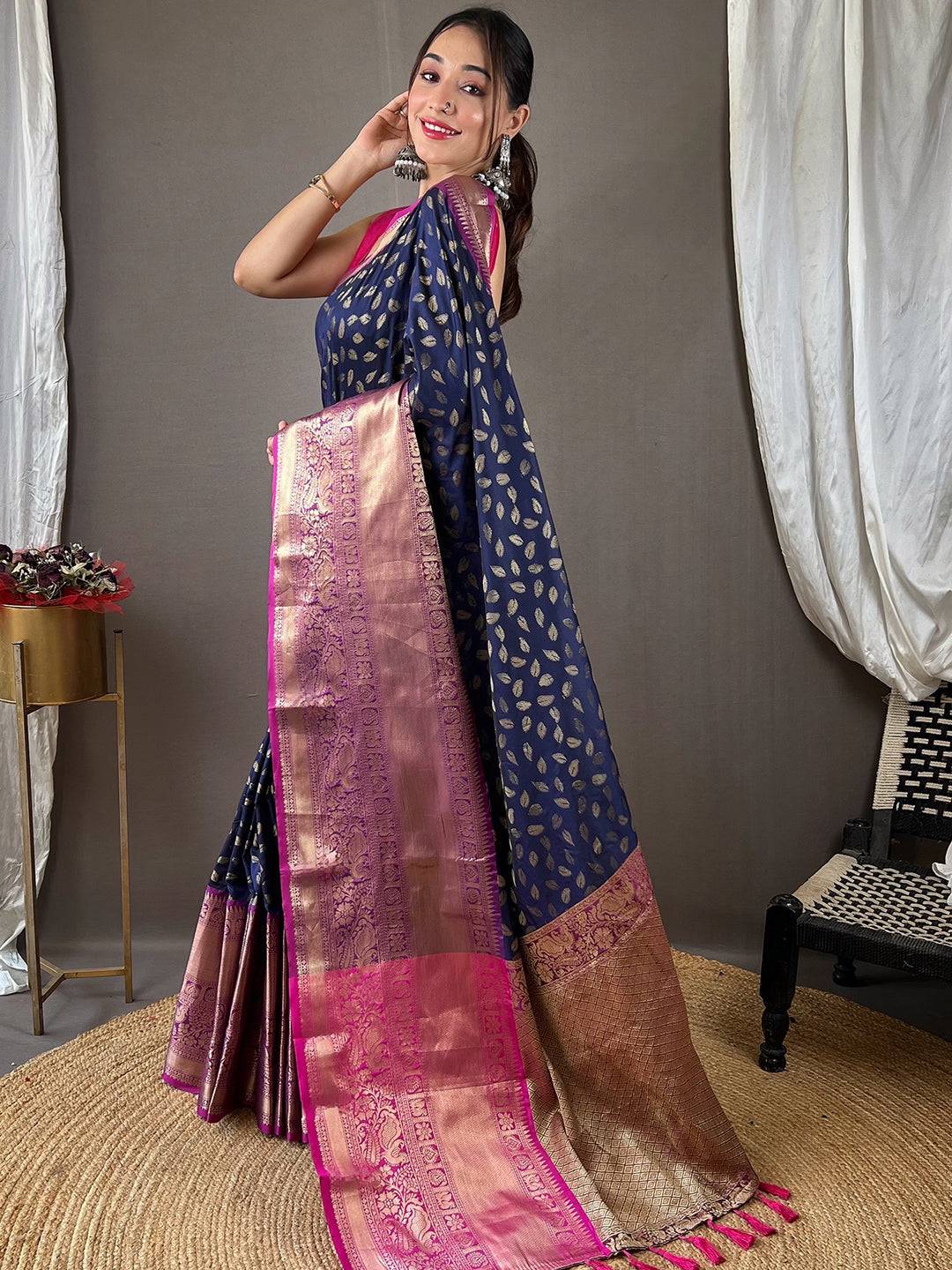 Stylish Banarasi Kanchi Zari Weaving Saree