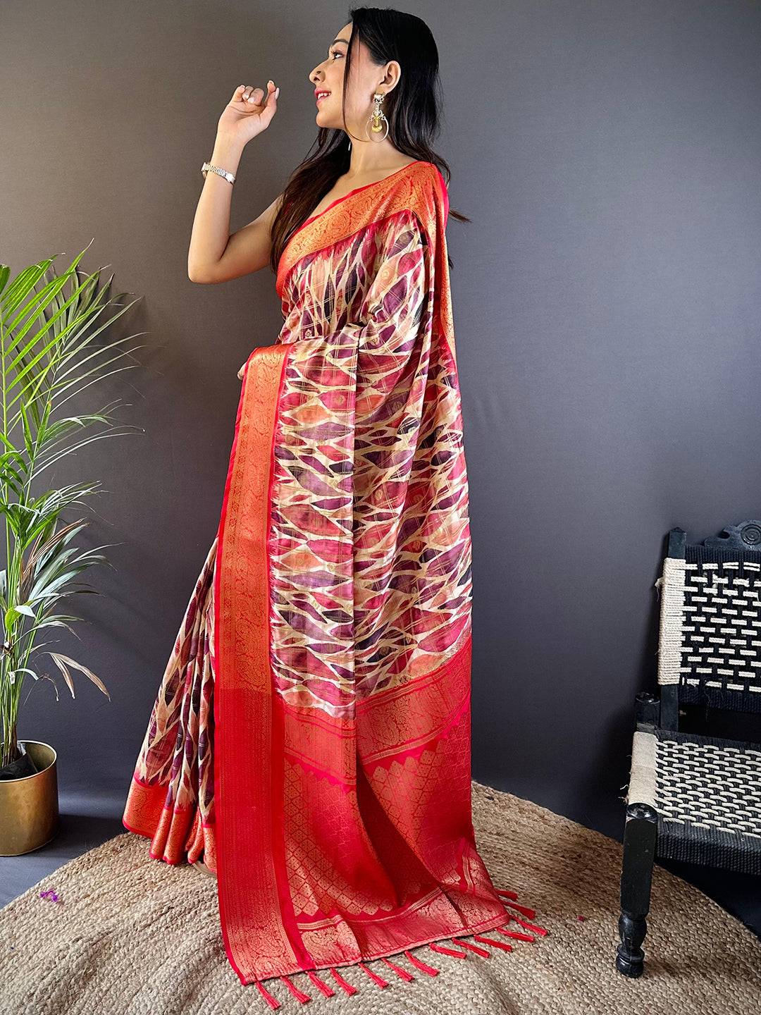 Red Kovai Rettapet Border Geometric Saree by My Store
