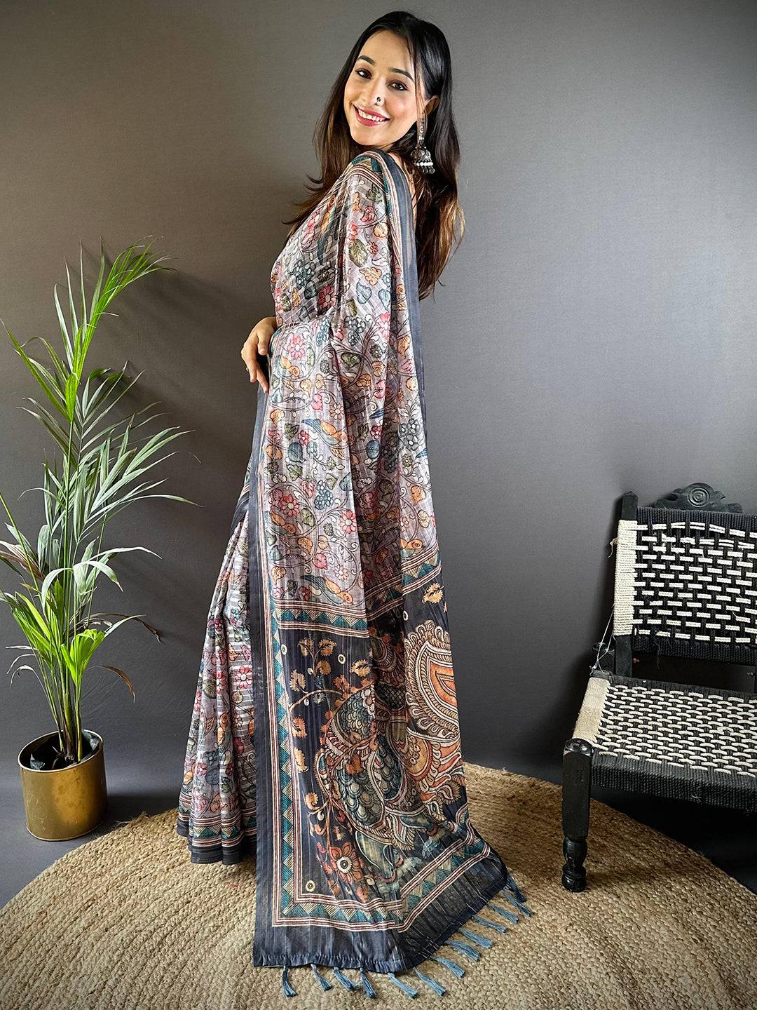 Grey Kalamkari Stripes Chanderi Saree by My Store