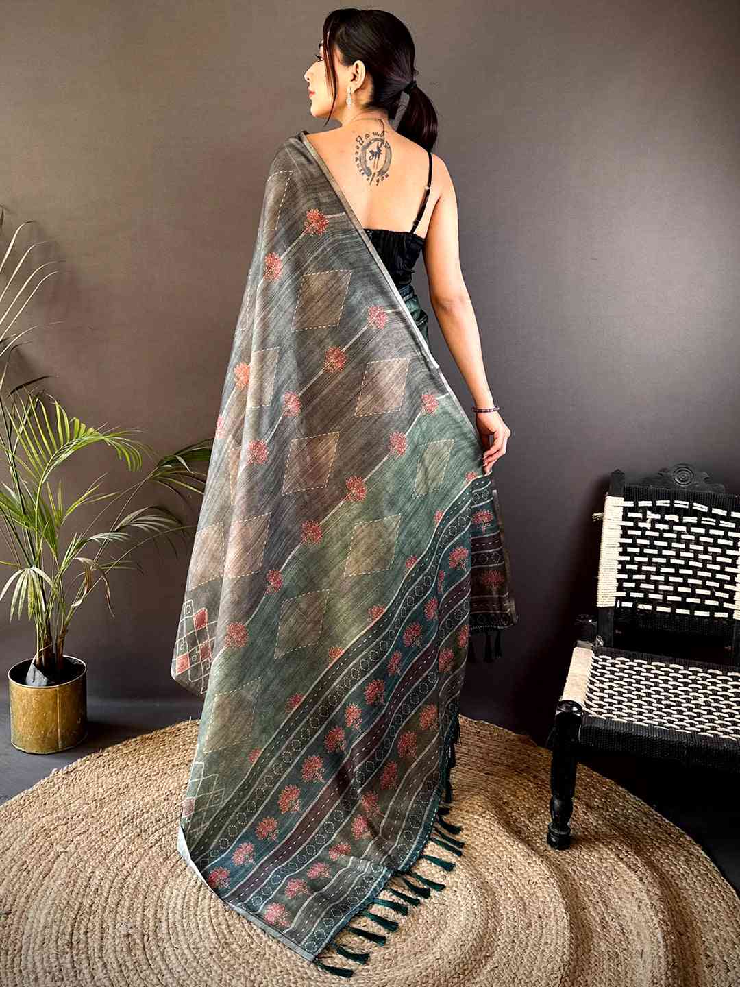 Grey Tissue Chanderi Geometric Floral Saree by My Store