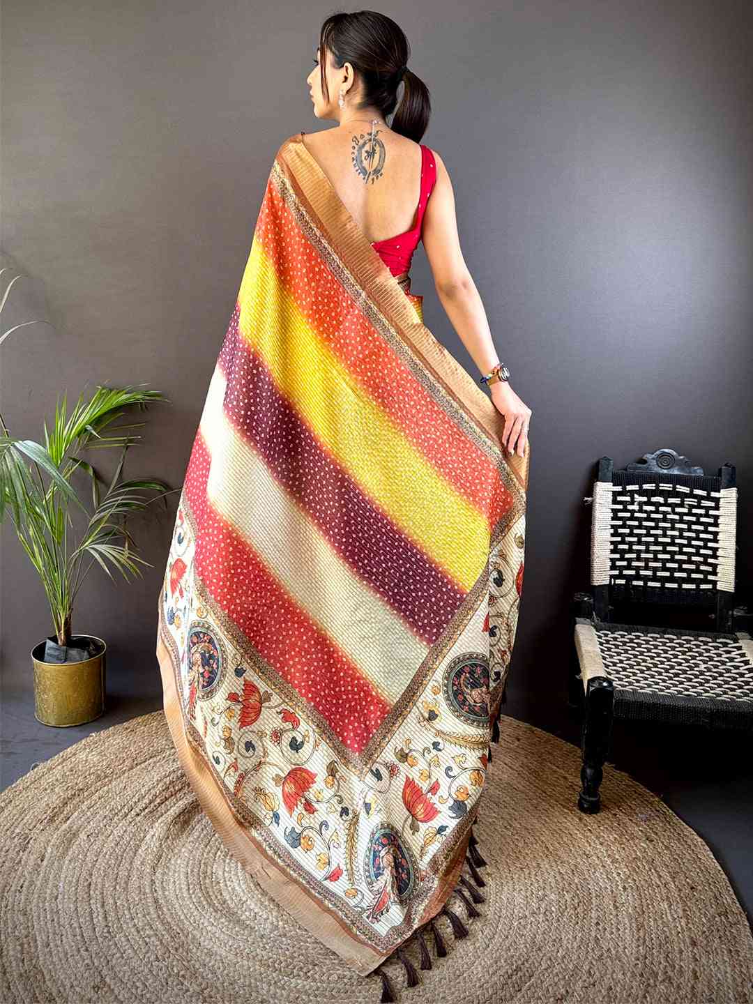 Traditional Silk Blend Bandhani Print Saree