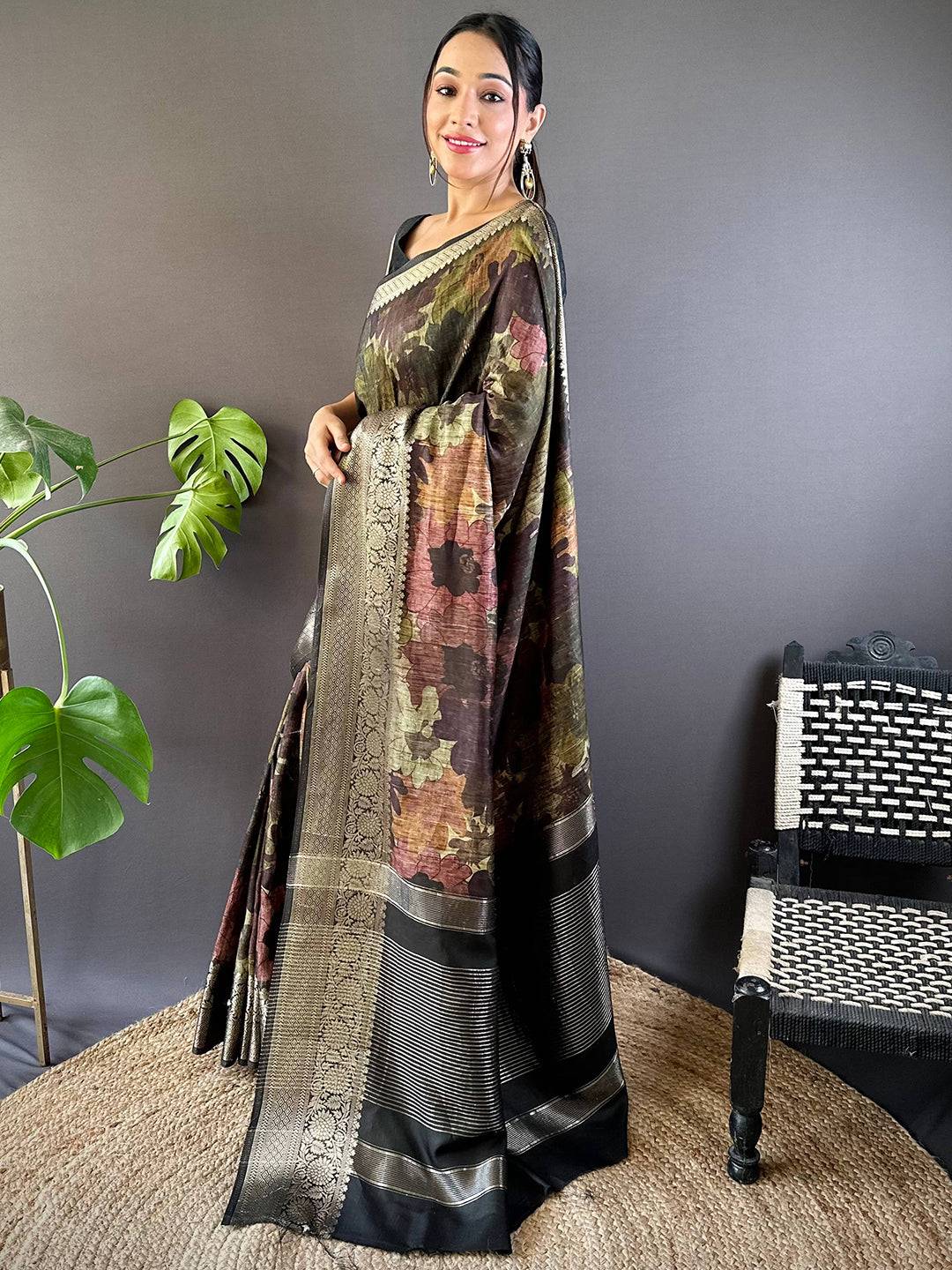 Green Zari Woven Floral Dola Silk Saree by My Store