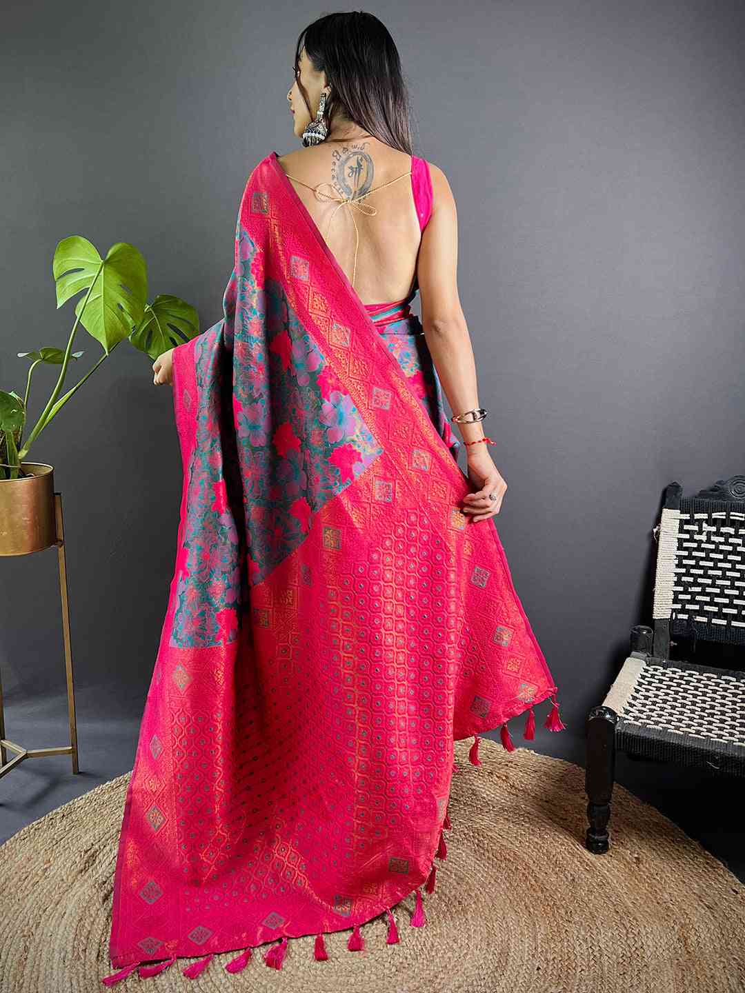 Rama Soft Silk Butta Weaving Saree by My Store