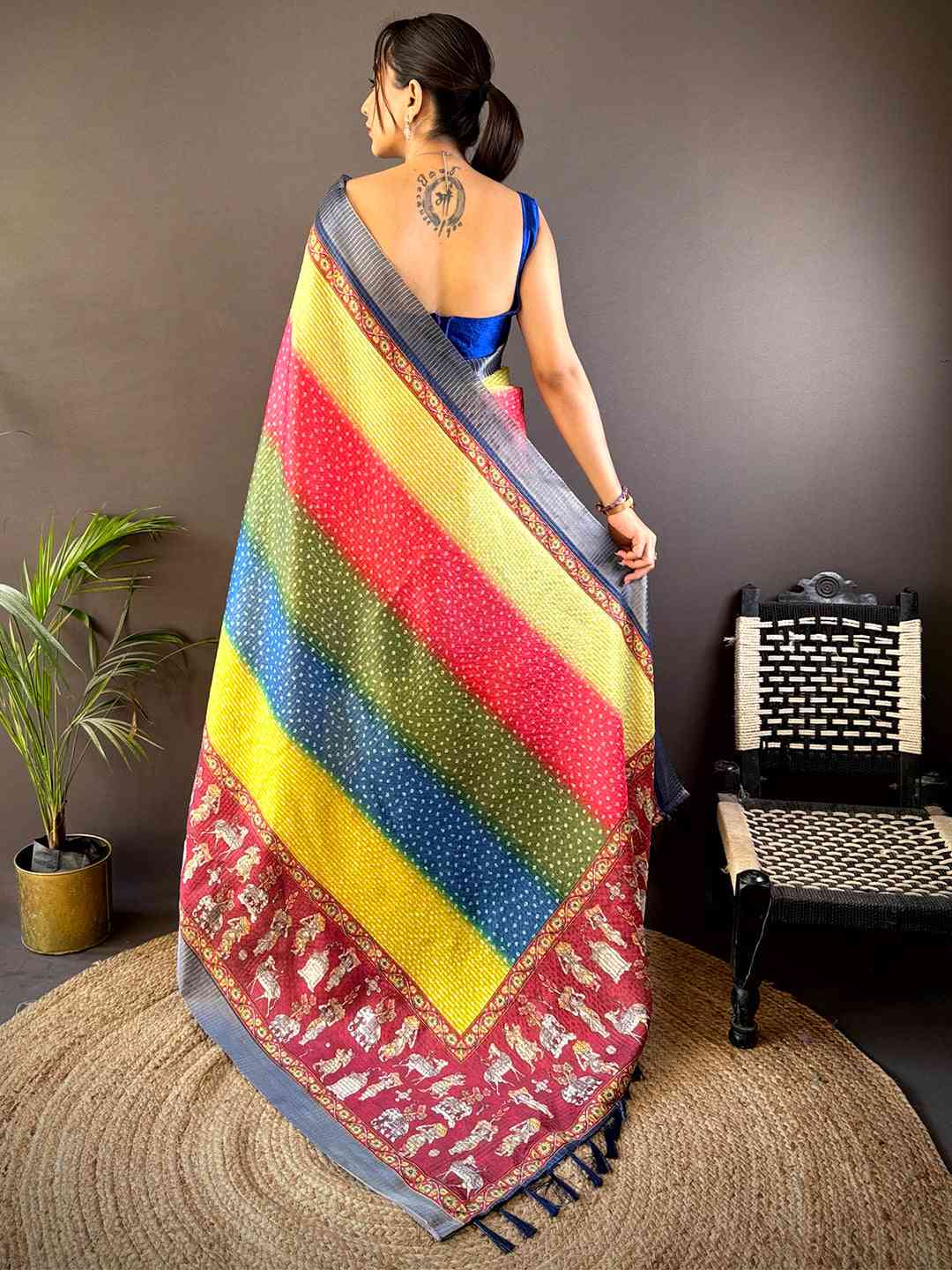 Graceful Silk Blend Bandhani Print Saree by My Store