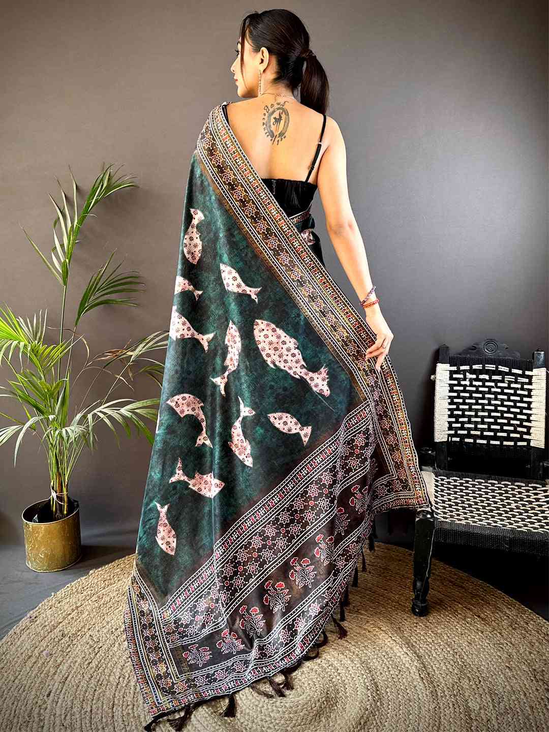 Dark Green Soft Silk Fish Kalamkari Saree by My Store