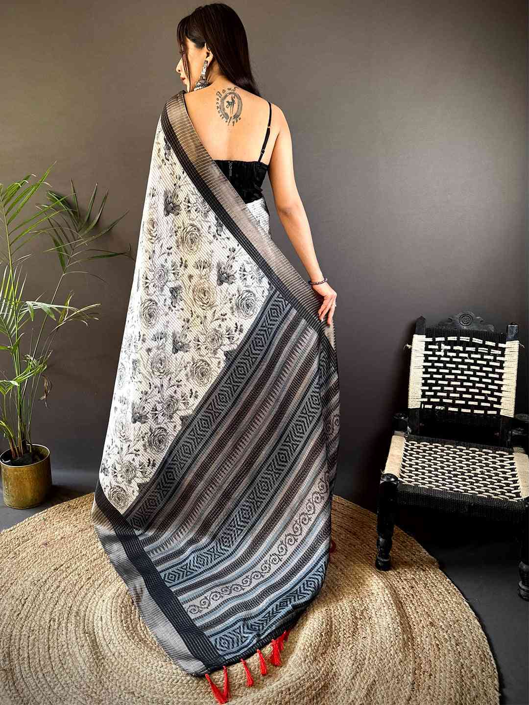 Elegant Black Check Floral Tissue Chanderi Saree by My Store