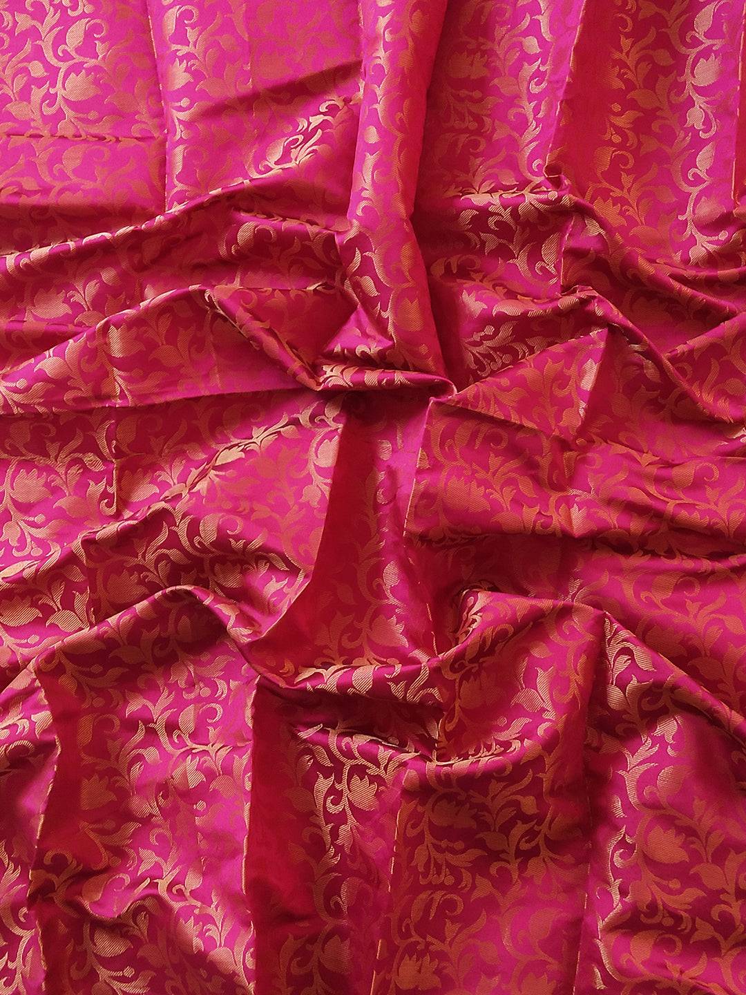 Lavender Aura Soft Silk Saree With Kanjivaram Weaving Broced Zari Blouse by My Store