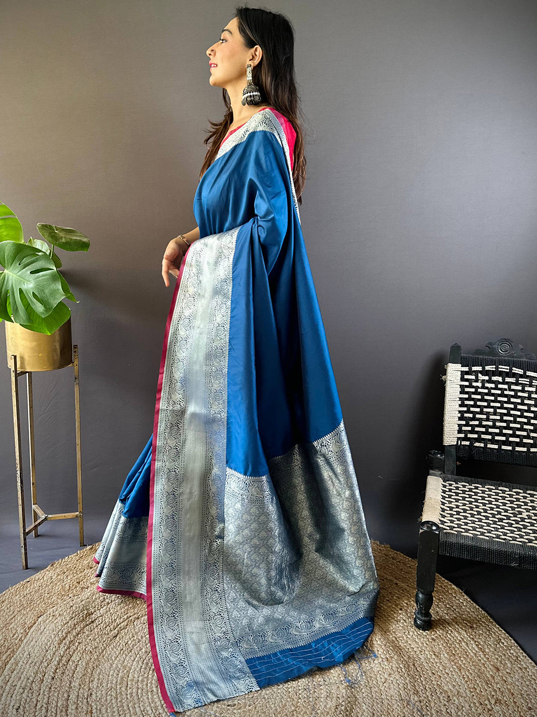 Soft Silk Woven Design Zari Kanchi Blend Banarasi Saree by My Store
