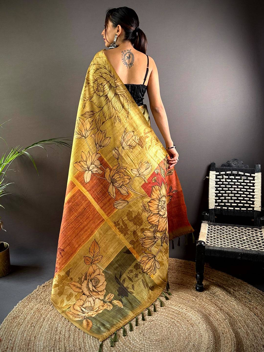 Mehndi Green Semi Gold Zari Tussar Saree by My Store