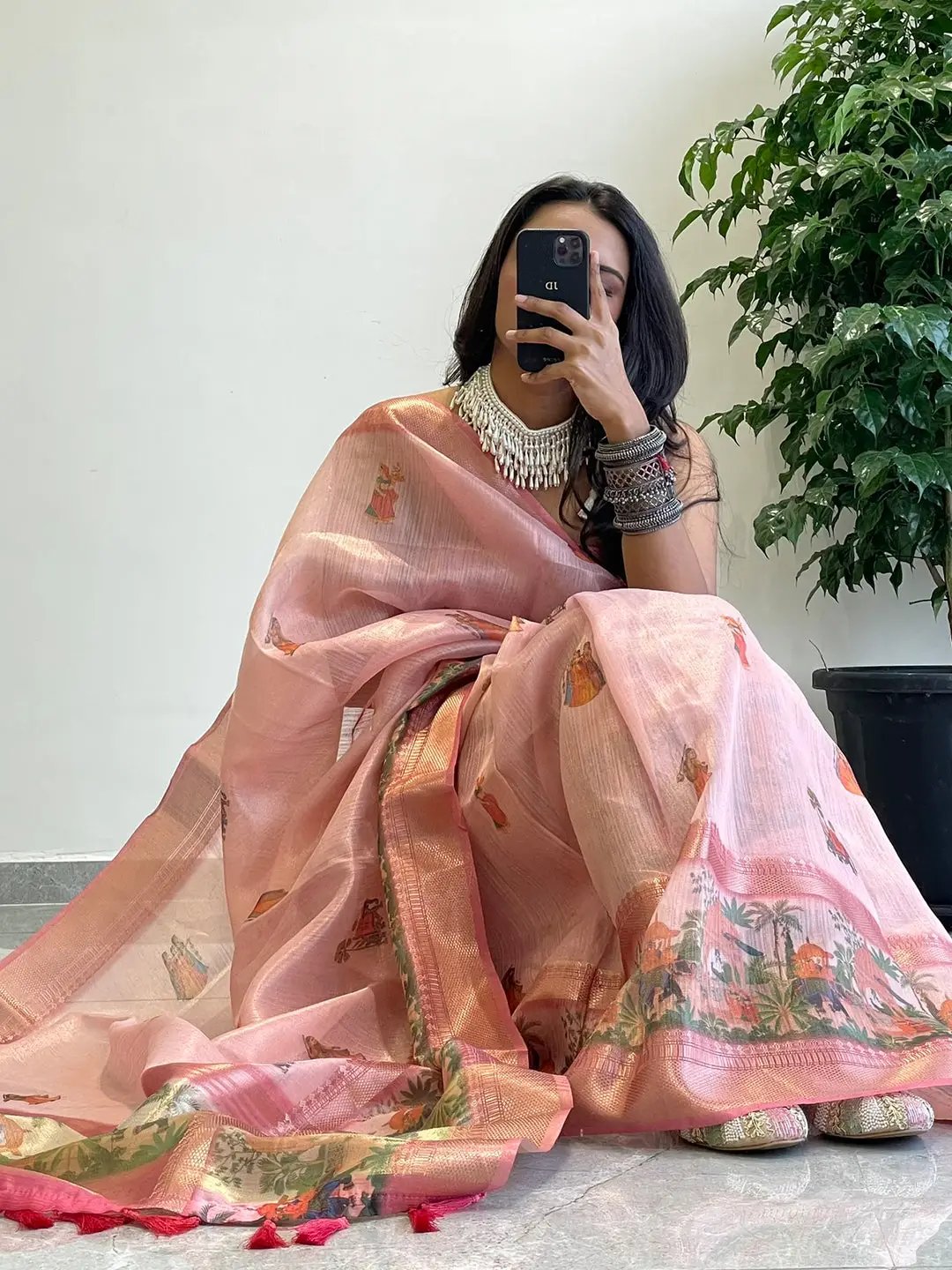 Exclusive Soft Gold Zari Tissue Digital Print Saree by My Store