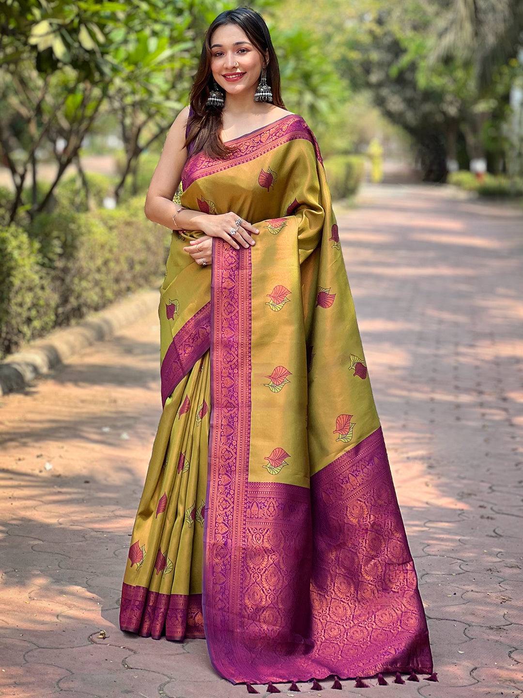 Dijon Kanjivaram Tissue Saree With Gold Zari Weaving by My Store