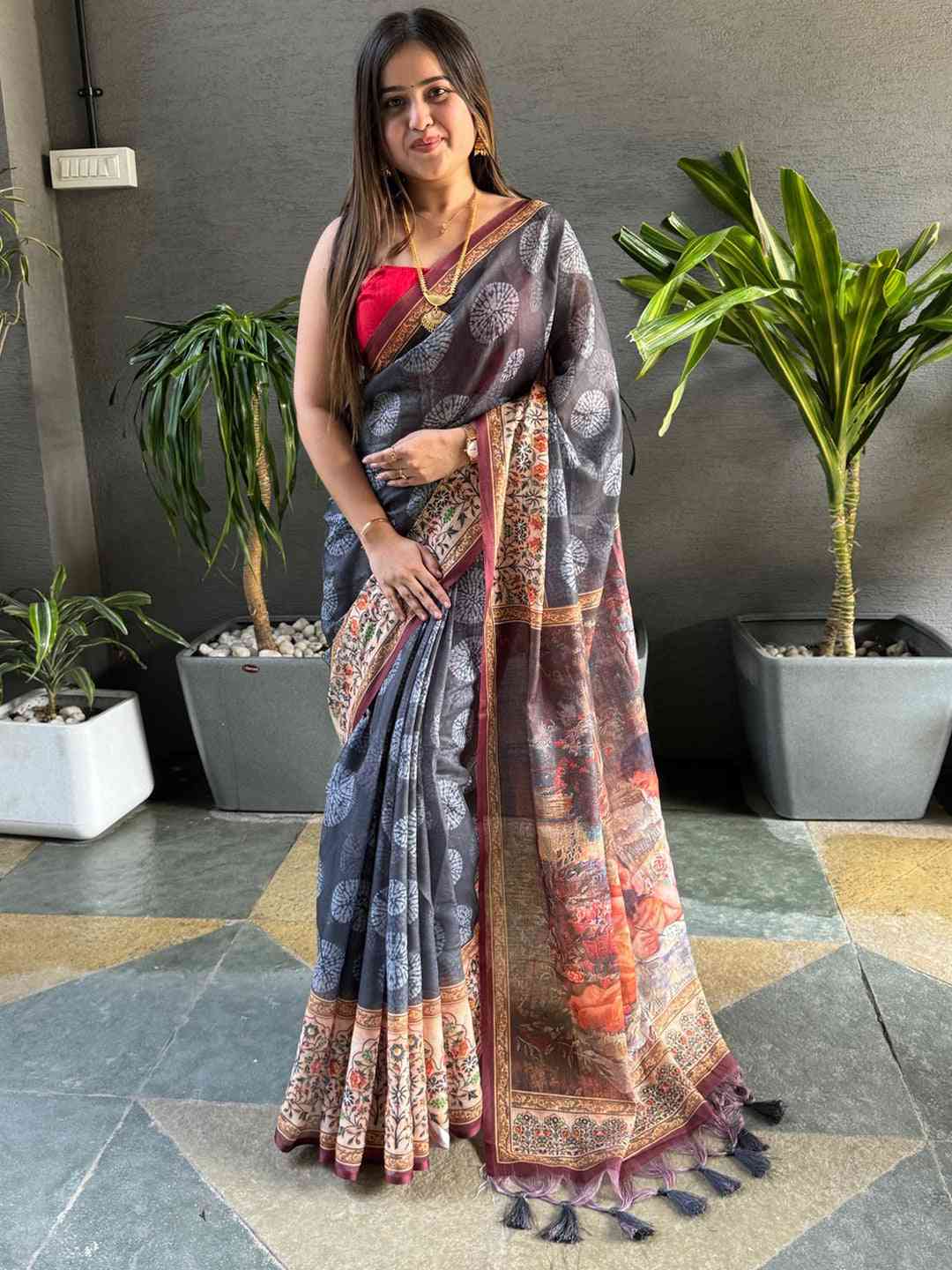 Grey Colour Block Print Saree With kalamkari Print Pallu by My Store