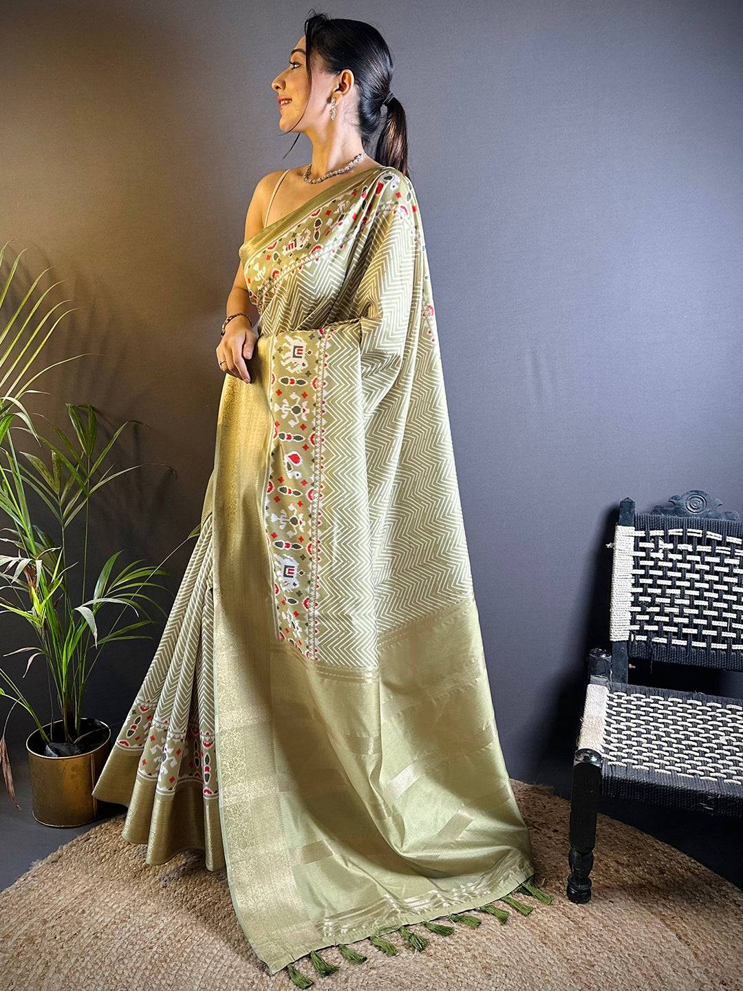 Olive Zig Zag Kalamkari Kanchi Silk Saree by My Store