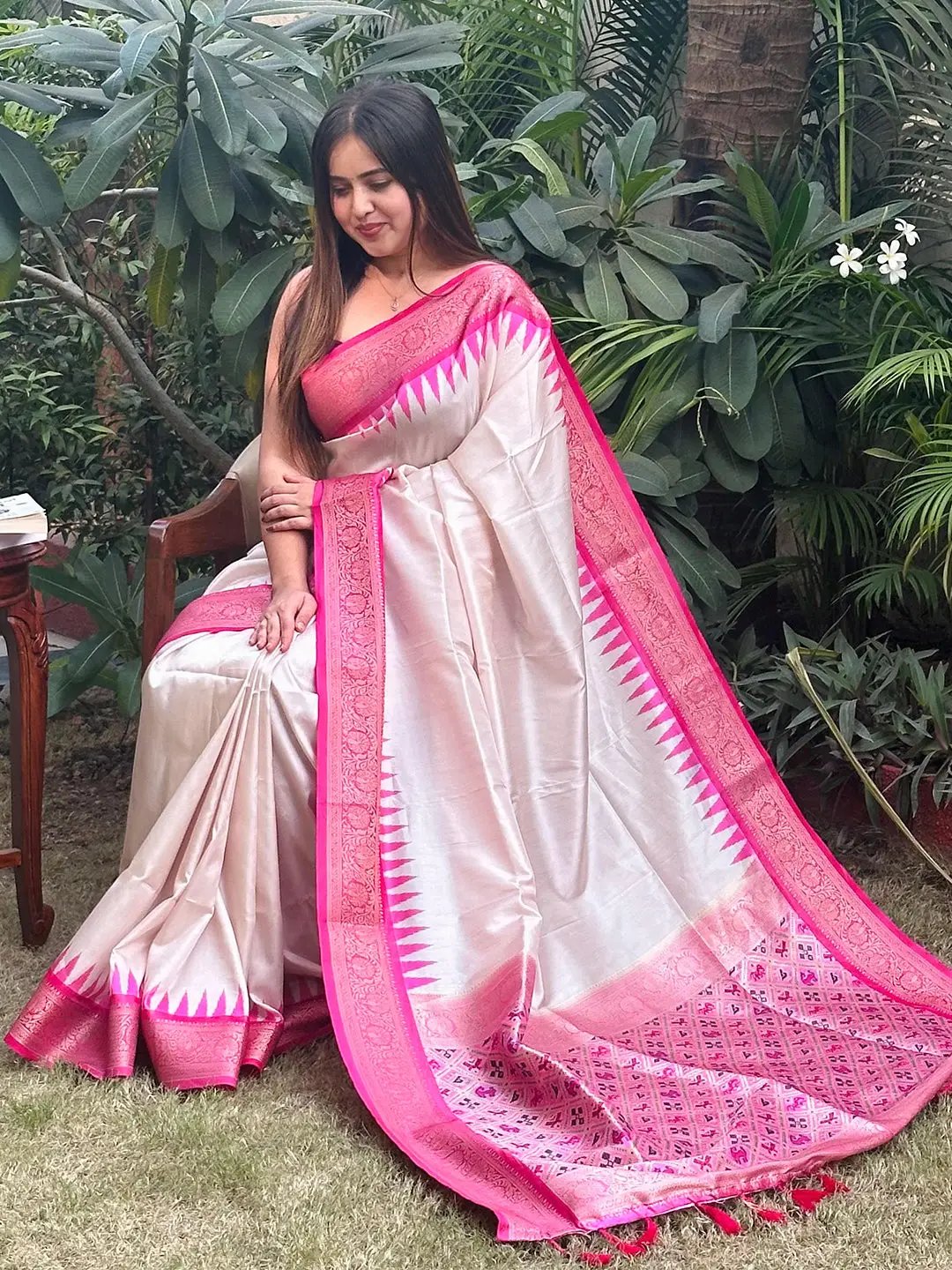 Pure Banarasi Soft Silk With Patola Pallu on Saree