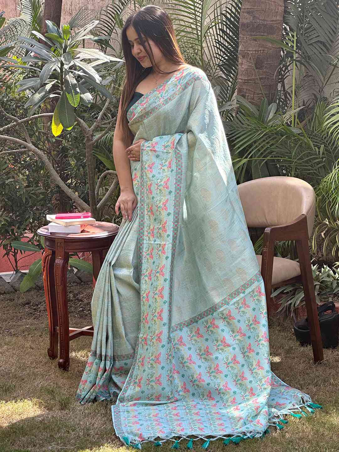Self Zari Kanjivaram Weaving With Butterfly Printed Saree by My Store