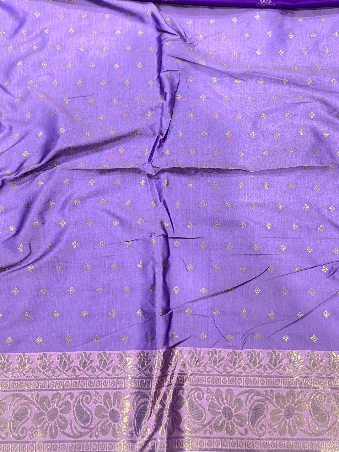 Purple Kolam Butti Gadwal Pattu Saree
