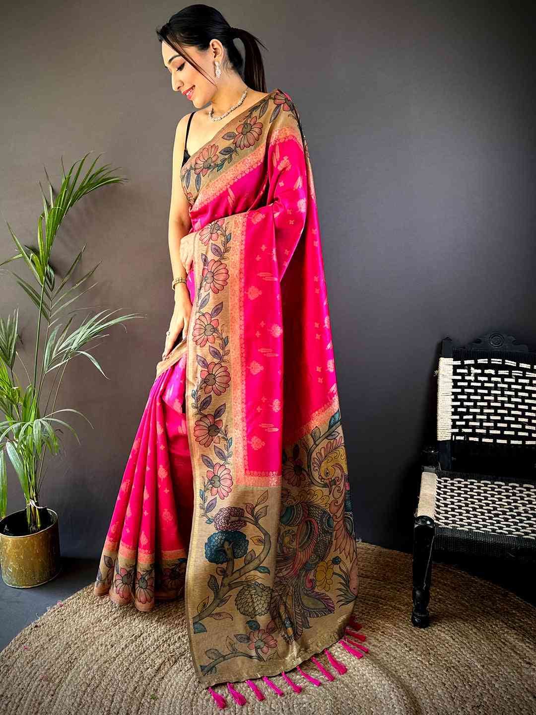 Pink Soft Silk Kalamkari Printed Pallu Saree by My Store