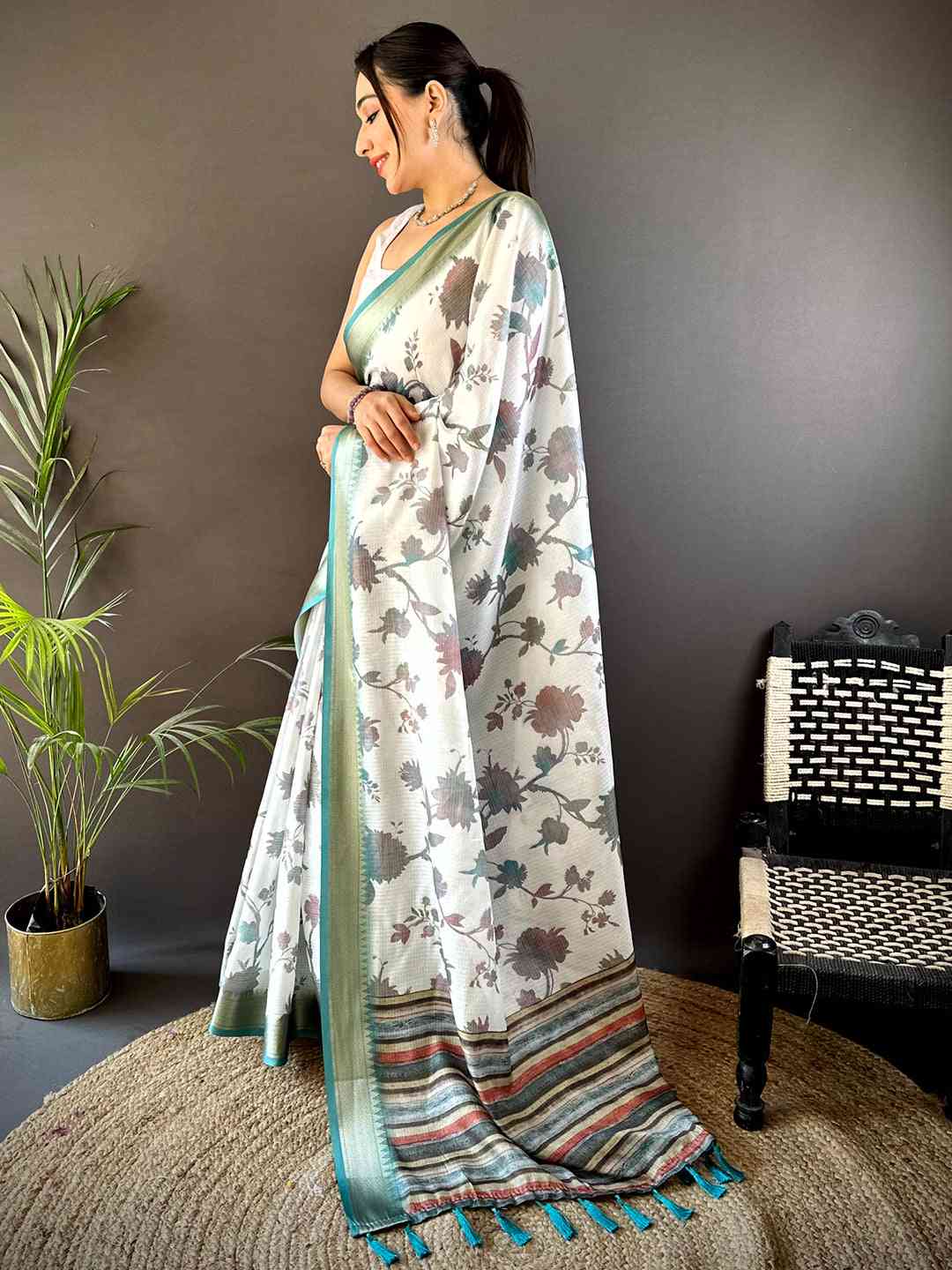 Rama Kota Doriya Floral Print Saree by My Store