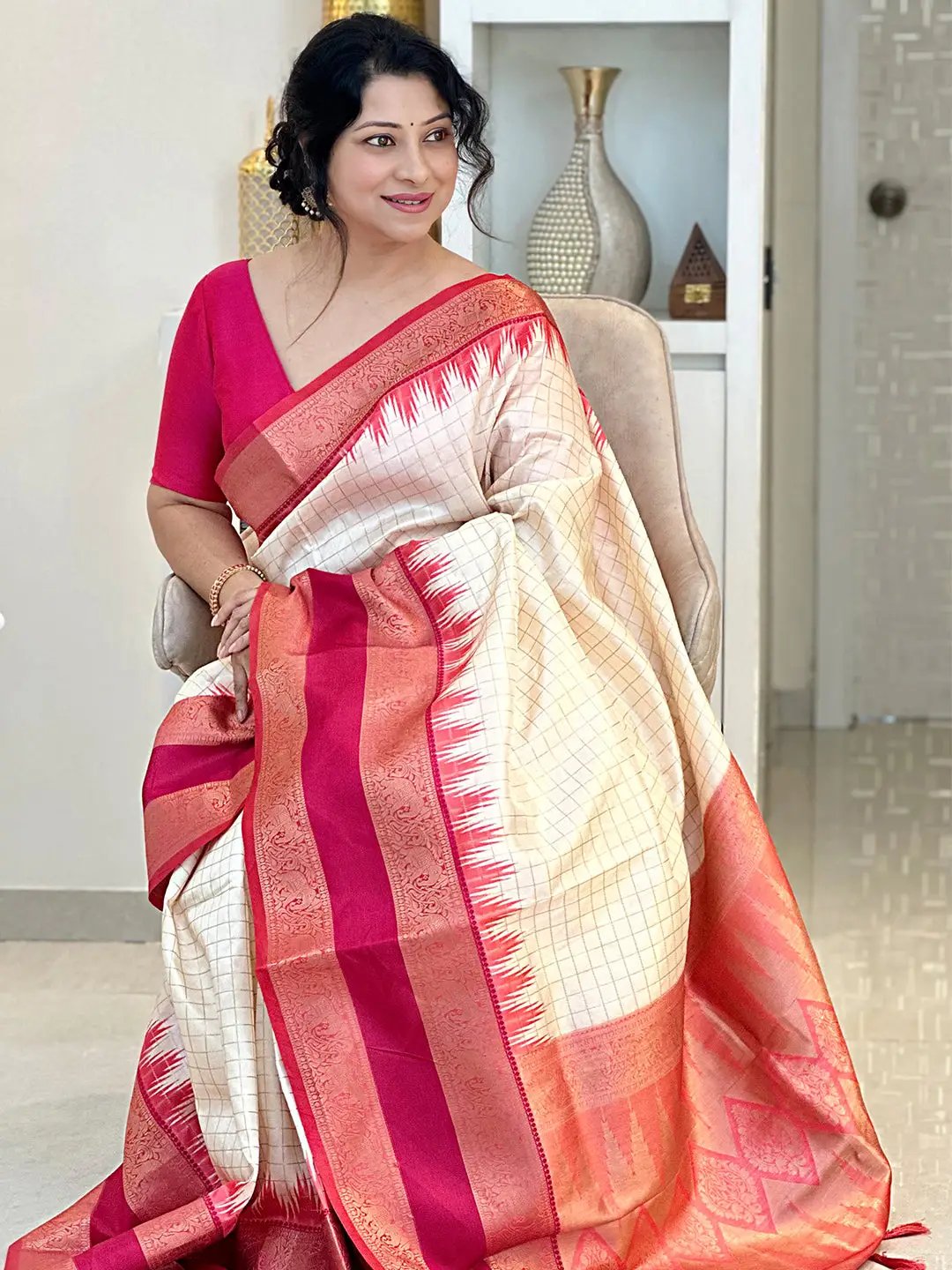 Pink Banarasi Silk Gadwal Pattu Saree