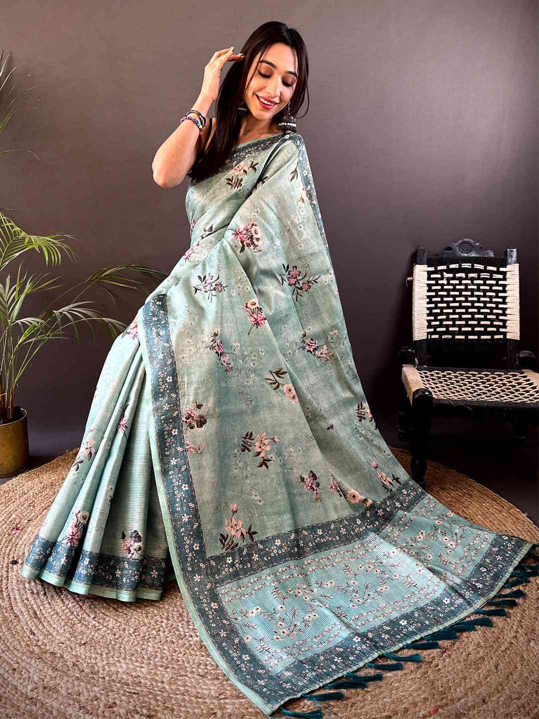 Pastel Green Zari Tussar Floral Print Saree by My Store