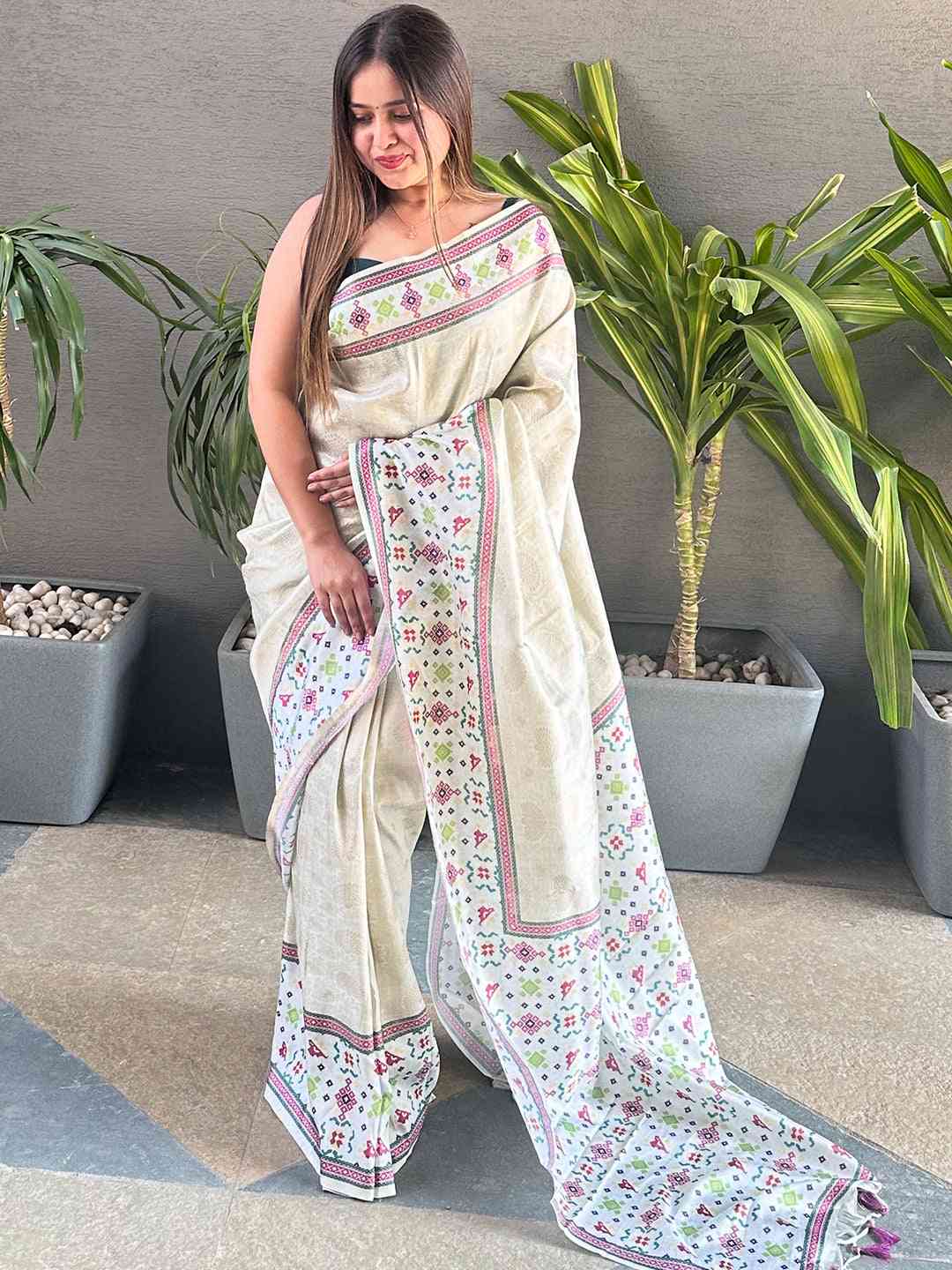 Kanjivaram Weaving Pista Colour Patola Print Saree by My Store