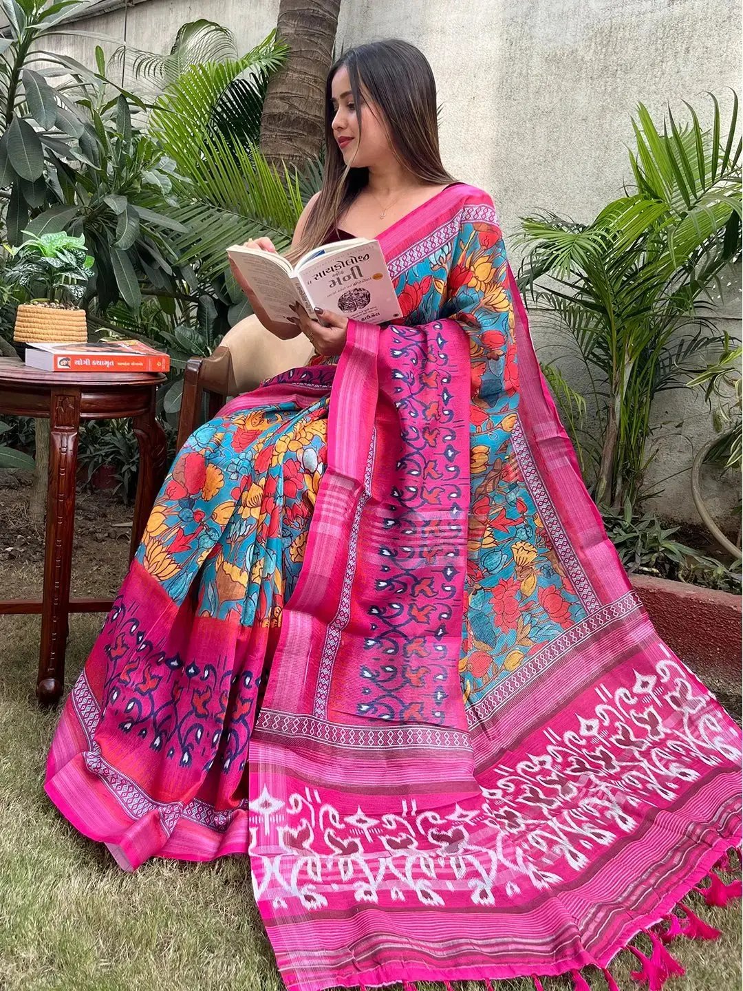 Floral Ikkat Printed Party Wear Saree by My Store