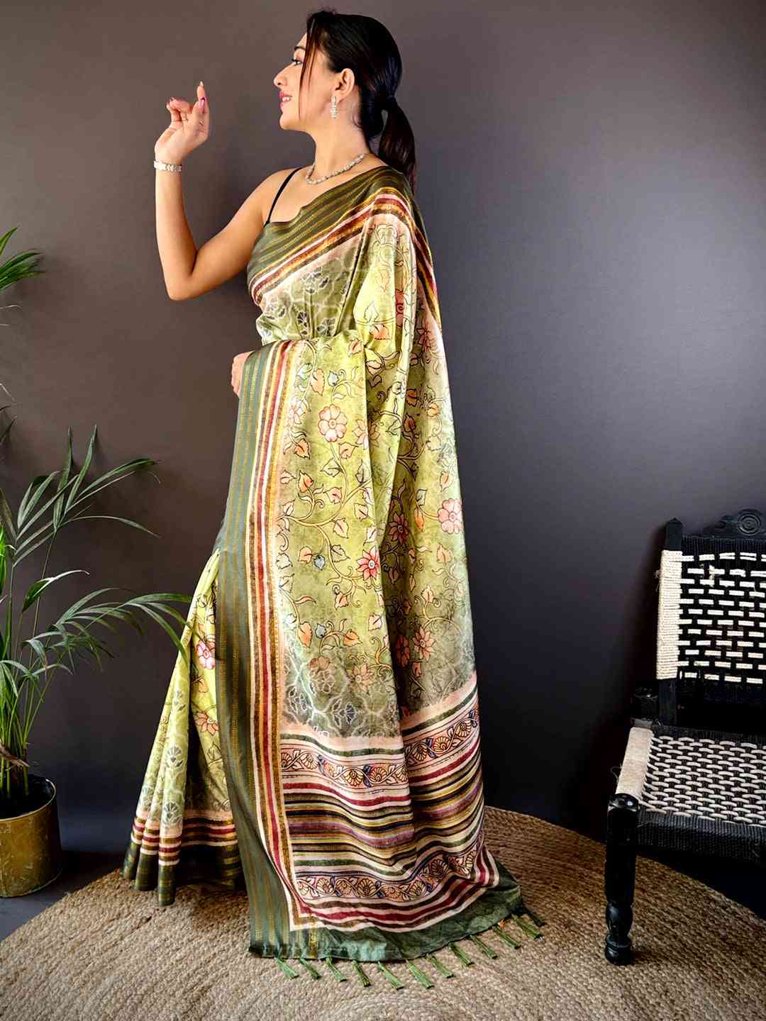Pista Kalamkari Floral Printed Silk Saree by My Store